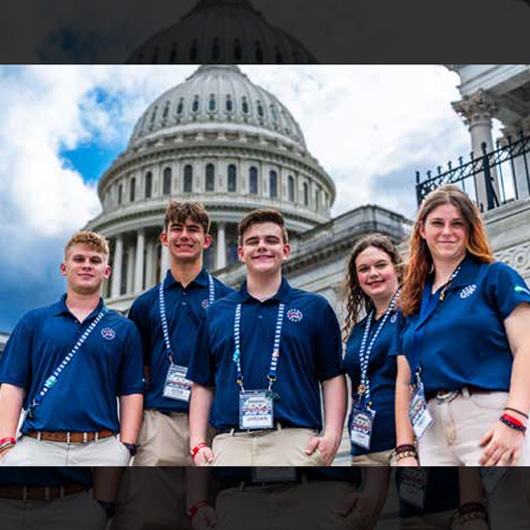 Rich Mountain Electric Delegates Attend Youth Tour 